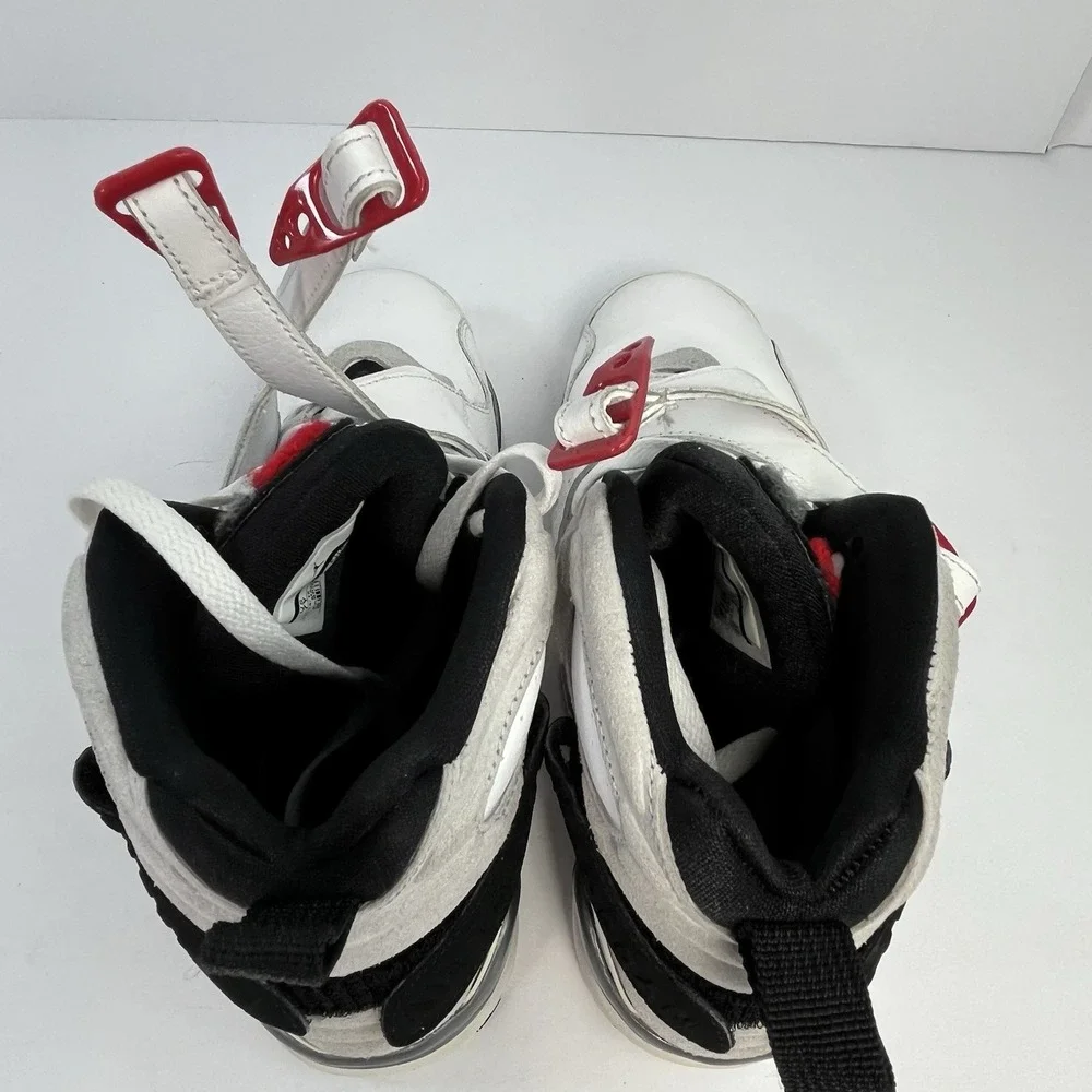Nike Air Jordan 8 Bugs Bunny 2013 Retro White Sneakers 305368-103 GS Size 7Y